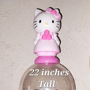 Like New Hello kitty pink gumball machine